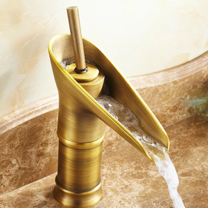 Palanca Monomando de bambú de latón dorado antiguo, grifo mezclador para lavabo de baño, grifos de cascada para copa de vino - Product Image 3