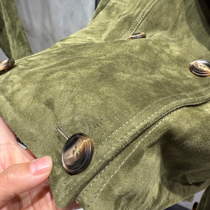 Cappotto <span class=keywords><strong>in</strong></span> <span class=keywords><strong>Pelle</strong></span> Scamosciata Verde Autunnale, <span class=keywords><strong>Giacca</strong></span> <span class=keywords><strong>in</strong></span> Vera <span class=keywords><strong>Pelle</strong></span> di Pecora, Giacche <span class=keywords><strong>Oversize</strong></span> <span class=keywords><strong>in</strong></span> <span class=keywords><strong>Pelle</strong></span> Scamosciata per <span class=keywords><strong>Donna</strong></span> - Product Image 4