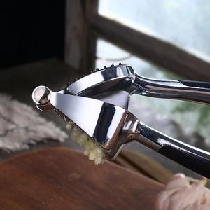 <span class=keywords><strong>Precio</strong></span> <span class=keywords><strong>de</strong></span> fábrica Prensa <span class=keywords><strong>de</strong></span> ajo manual <span class=keywords><strong>de</strong></span> alta calidad Aleación <span class=keywords><strong>de</strong></span> zinc y trituradora <span class=keywords><strong>de</strong></span> ajo ABS <span class=keywords><strong>Exprimidor</strong></span> <span class=keywords><strong>de</strong></span> ajo - Product Image 6