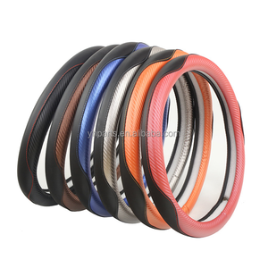 JQ228 Coprivolante Universale in Pelle per Auto, Adatto a Volanti di Auto per Uomini e Donne - Product Image 1