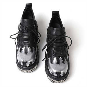 รองเท้าผ้าใบสไตล์พังก์กอทิกสำหรับผู้ชายและผู้หญิงใช้ได้ทั้งชายและหญิงผลิตโลโก้ตามสั่ง - Product Image 4