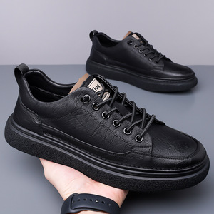 Chaussures décontractées en cuir pour hommes, talon bas, semelle en caoutchouc, amorties, pour le bureau et les affaires, avec détails de couture, fabriquées à Wenzhou - Product Image 2