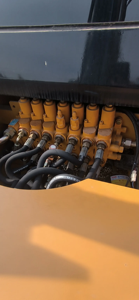 Retroexcavadora 420F Usada, Pocas Horas de Uso, Bien Mantenida, Lista para la Construcción, Motor Euro5/EPA, Tracción en las 4 Ruedas, Alta Potencia - Product Image 4