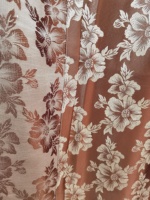 Vente en gros d'usine de tissus de rideaux jacquard de haute précision avec des motifs de fleurs fraîches, rideaux pour la maison