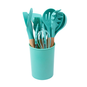 Accesorios <span class=keywords><strong>de</strong></span> <span class=keywords><strong>Cocina</strong></span> <span class=keywords><strong>de</strong></span> <span class=keywords><strong>Silicona</strong></span> 12 en 1 con Mangos <span class=keywords><strong>de</strong></span> Madera, <span class=keywords><strong>Utensilios</strong></span> <span class=keywords><strong>de</strong></span> <span class=keywords><strong>Cocina</strong></span> Certificados - Product Image 6