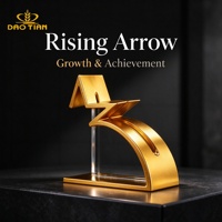 Trophée Flèche de Croissance en Cristal avec Socle en Métal Doré, Plaque Personnalisée pour la Reconnaissance des Employés, Récompense d'Entreprise, Cadeau d'Affaires