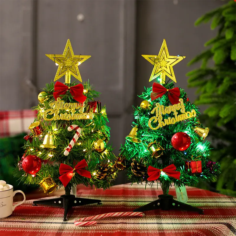 شجرة كريسماس متأرجحة مسبقًا للتزيين في الكريسماس للبيع بالجملة