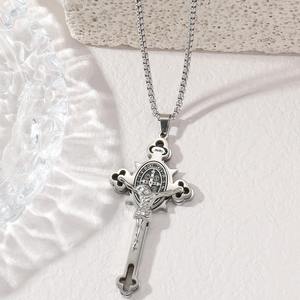 Cruz Jesús crucifixión 18K chapado en oro impermeable no deslustre colgante de acero inoxidable joyería de moda collares para mujeres - Product Image 3