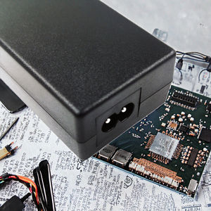 อะแดปเตอร์แปลงไฟ 12V 5A สำหรับ US EU UK AU มาตรฐานยุโรปอเมริกา ใช้กับกล้องวงจรปิด แท็บเล็ต ลำโพง เราเตอร์  12V 5A 60W - Product Image 3