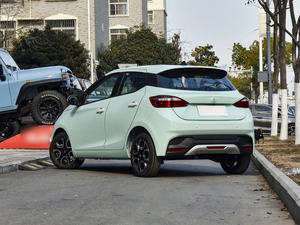 Elegante Mini Auto JMEV EV3 Yizhi, Diseño Estilizado, Mini Auto Pequeño, Auto Eléctrico Puro - Product Image 2