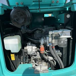 Excavatrice d'occasion 7.5 tonnes Kobelco SK75 Matériel de construction Mini excavatrices d'occasion en vente Mini pelle sur chenilles à vendre - Product Image 6