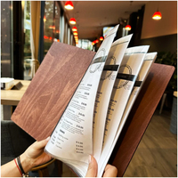 Protège-Menus de Restaurant Personnalisables 12 Vues, Couverture en Cuir avec Poche Intérieure et Porte-Menus en Bois