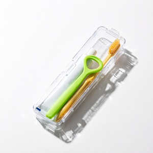Kit d'hygiène bucco-dentaire avec brosse à dents et gratte-langue pour soins dentaires quotidiens, format voyage - Product Image 1