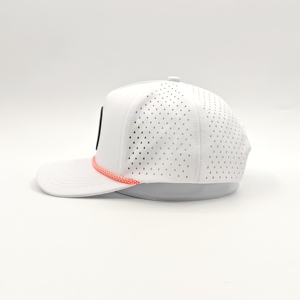 Casquette de golf 5 panneaux unie imperméable de designer, logo en silicone personnalisé, faible MOQ, OEM, patch en caoutchouc 3D perforé au laser, pièce technique moderne - Product Image 5