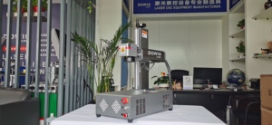 Marqueur laser à fibre professionnel 20w 30w 50w avec certificat CE - Product Image 2