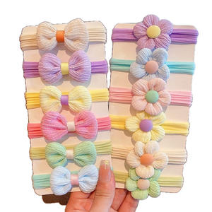 Lot de 6 élastiques à cheveux pour petites filles, chouchous élastiques mignons à fleurs pour bébés, attaches-queue de cheval <span class=keywords><strong>sans</strong></span> couture, accessoires pour cheveux - Product Image 1