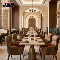 Meubles de restaurant commerciaux personnalisés J2S, tables en bois et ensemble de chaises rembourrées pour les projets de cafés et d'hôtels modernes