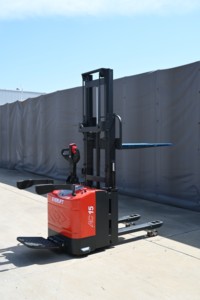 Apilador Eléctrico HELI de Doble Elevación, Precio de Fábrica, Apilador Eléctrico de 1500 kg, Elevador de Palés - Product Image 3