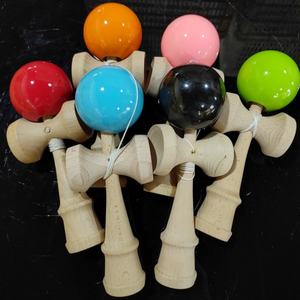 Kendamas de Madera Personalizados, Juguete Clásico de Madera, Juguetes Educativos para Niños al Aire Libre - Product Image 1