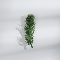 Vente en gros de branches d'aiguilles de pin artificielles en plastique écologiques, brindilles vertes pour sapin de Noël, couronnes, guirlandes, décorations de fêtes, OEM