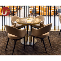 Ensemble de tables et chaises de café modernes de luxe, mobilier de restaurant de restauration rapide avec sièges en velours pour hôtels et salles à manger