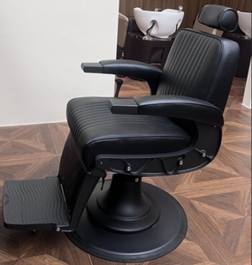 Sillón de Barbería Reclinable para Hombre, Portátil, Negro, Metálico, para Salón de Belleza - Product Image 1