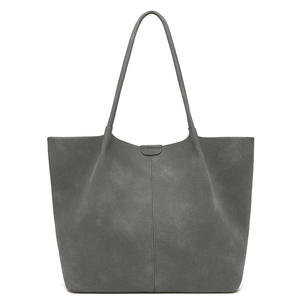 Sac à main pour femme de haute qualité, en PVC, avec fermeture éclair, logo personnalisé, imperméable, grande capacité, bandoulière amovible - Product Image 5