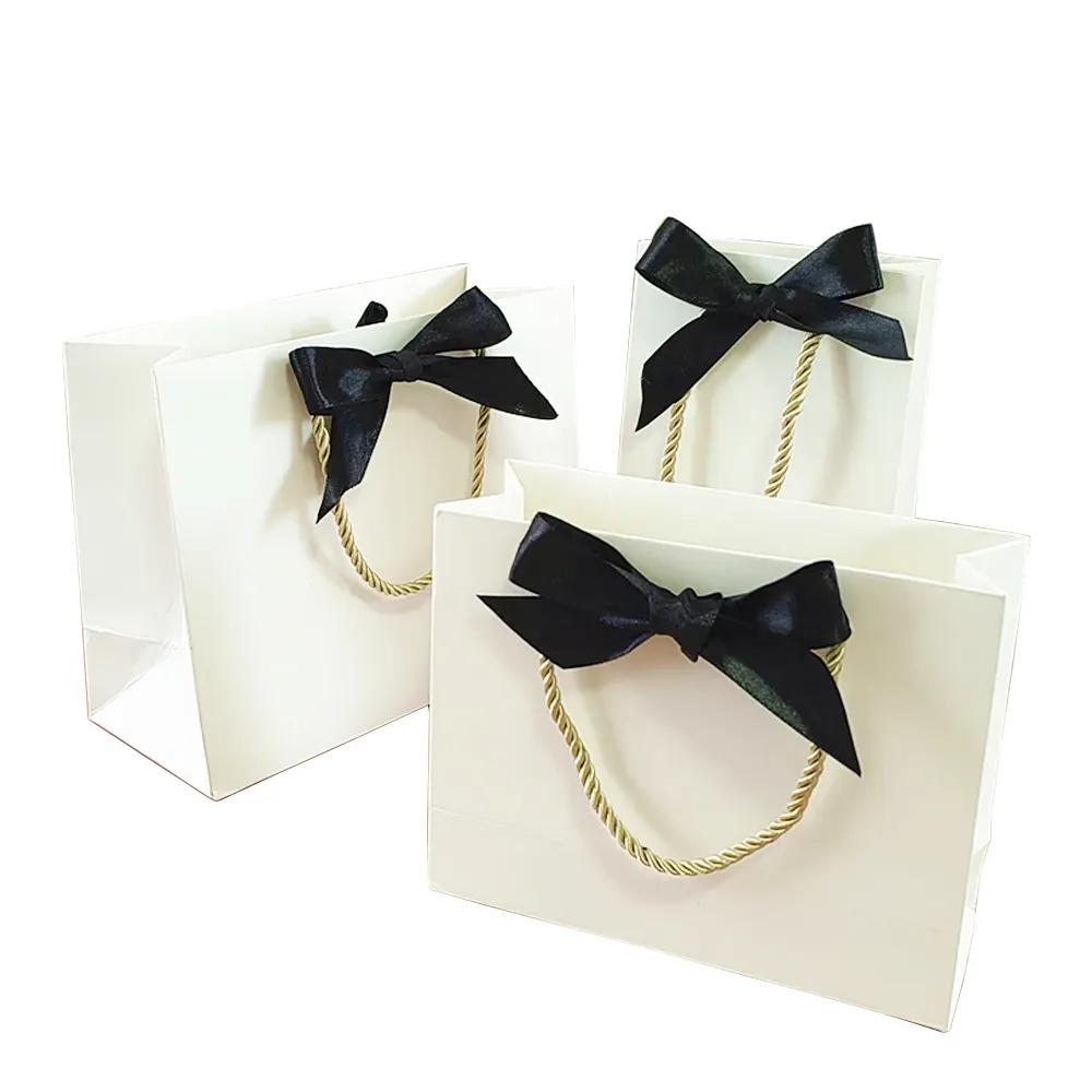 Holiday Wrap Bag Personnalisé Anniversaire Mariage Thanksgiving Universel Vente à Chaud Sacs Cadeaux de Remerciement Sacs Cadeaux en Papier Rose avec Poignée