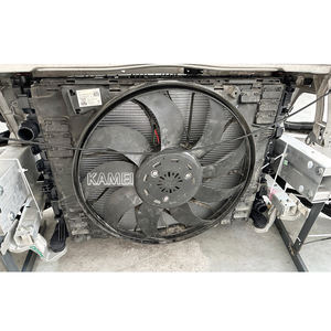 Venta caliente adecuado para <span class=keywords><strong>Mercedes</strong></span> Benz <span class=keywords><strong>Clase</strong></span> <span class=keywords><strong>C</strong></span> C63 AMG rejilla de montaje de parachoques delantero de uso original - Product Image 6