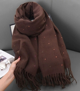New autumn and winter scarf for <b>women</b>, featuring monochromatic dots and a <b>shawl</b> design inspired by the Maillard reaction - Product Image 4