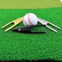Nettoyeur de rainures de clubs de golf et outil de réparation de divots en acier inoxydable durable, forme de poisson, pour le green de golf, Nouvel An