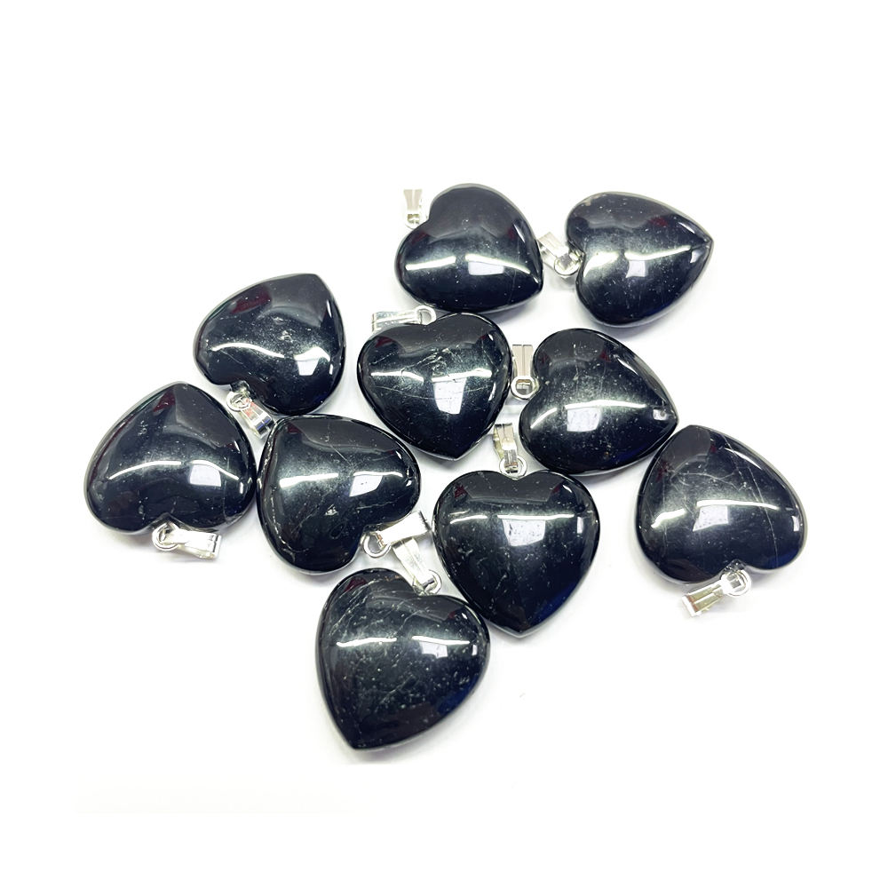 ทัวร์มาลีนสีดำ