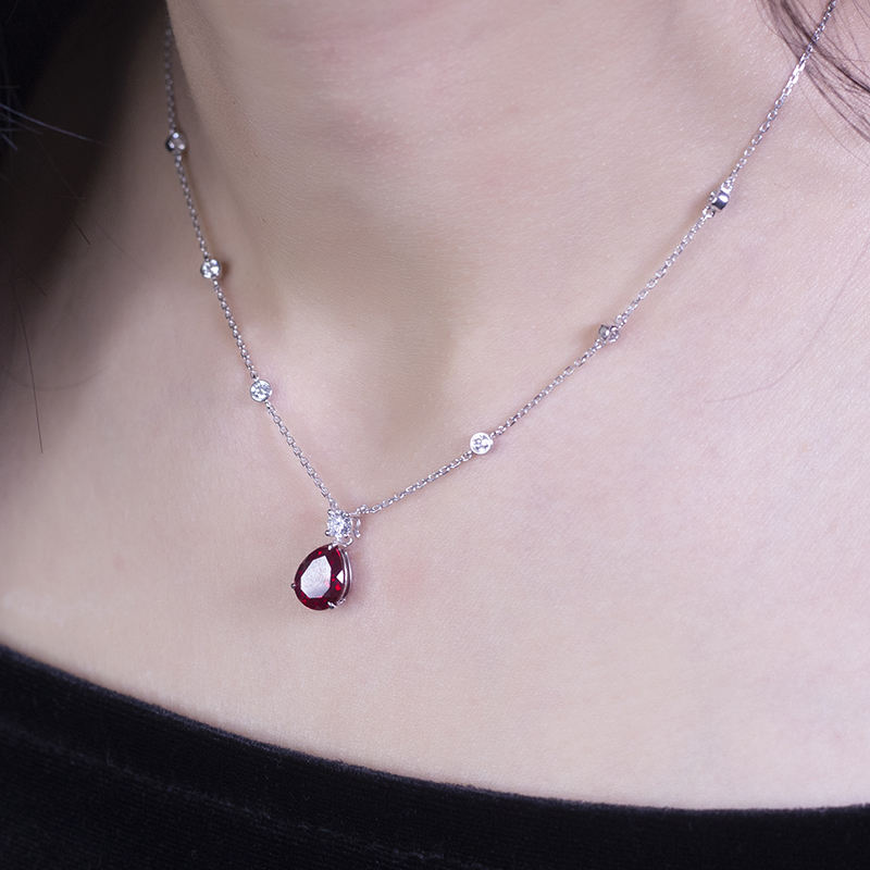 ทับทิมที่ปลูกในห้องปฏิบัติการ