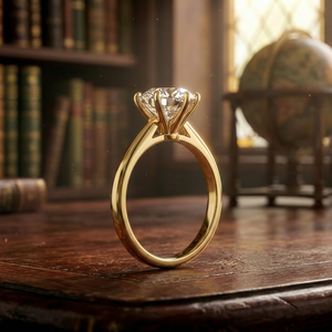 Bague de fiançailles solitaire ronde plaquée or jaune de luxe pour femme, bijou classique minimaliste pour mariage ou promesse, cadeau - Product Image 1