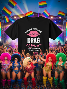 T-Shirt 'Supporta le Drag Queen Locali' con Design Labbra Nere e Rosa, Unisex, Casual, Manica Corta, Collo Tondo, Lavabile in Lavatrice, Tessuto Jersey - Product Image 2