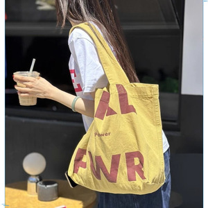 Sacs de shopping personnalisables <span class=keywords><strong>en</strong></span> <span class=keywords><strong>tissu</strong></span> coloré imprimé sur mesure, sacs fourre-tout <span class=keywords><strong>en</strong></span> toile vierge <span class=keywords><strong>pour</strong></span> la plage, cadeaux de créateur <span class=keywords><strong>pour</strong></span> femmes - Product Image 3