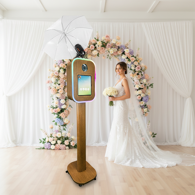 Vintage Style Portable Aluminum Retro Wooden Grain Photobooth Selfie iPad Dslr Photo Booth for Wedding Events