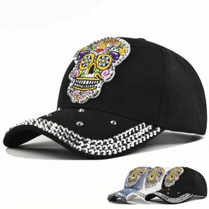 Casquettes de baseball sportives unisexe en denim à visière courbée 5 panneaux avec strass et fermeture snapback – Tissu courant, vente en gros - Product Image 1