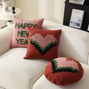 Richesbase saint valentin cadeau velours côtelé broderie jeter taie d'oreiller <span class=keywords><strong>coeur</strong></span> aimant <span class=keywords><strong>rouge</strong></span> rond décor housse de coussin - Product Image 4