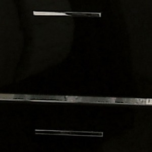 Mesita de Noche Contemporánea de 1 Pieza con Acabado Lacado de Alto Brillo, Tiradores Cromados, 2 Cajones Ajustables, Convertible, Panel de Madera para el Hogar - Product Image 4