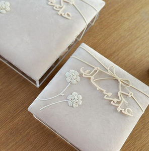 Boîte personnalisée en velours brodé avec des bonbons <span class=keywords><strong>chocolat</strong></span>és, boîte d'emballage de luxe, boîte de rangement en acrylique transparente <span class=keywords><strong>sans</strong></span> <span class=keywords><strong>chocolat</strong></span> - Product Image 2