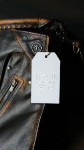 Tùy Chỉnh Tông Thẻ Màu Thủ Công Thẻ Giấy Có Thể Gập Lại Treo Thẻ Giấy In Giá Thẻ Đồ Trang Sức Nhãn Giấy Với Thiết Kế Logo - Product Image 2