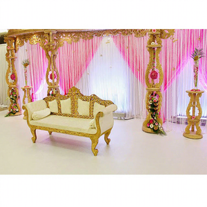 Escenario de Madera Tallada Exclusivo para Bodas, Decoración de Escenario para Bodas Indias, Escenario de Recepción de Madera de Teca para Bodas - Product Image 1