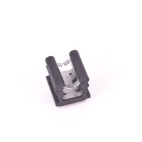 Clips de câble en nylon économiques pour panneaux solaires photovoltaïques, faciles à appliquer, personnalisés, en plastique, pour isolation des fils et câbles automobiles