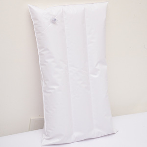 Almohada Inflable Blanca con Bomba, Rectangular, para Cuidado Diario en el Hogar, 100% Poliéster, Lavable a Mano, Diseño Sólido - Product Image 2