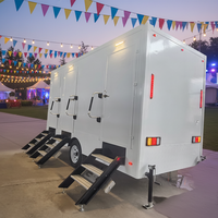 Toilettes mobiles portables, salle de bain mobile extérieure, toilettes de camping avec toilettes portables dans une remorque conteneur