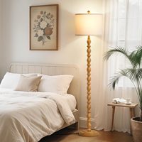 Lampadaire industriel de luxe moderne avec lumière LED Corps en fer Abat-jour en bois Hauteur réglable et base à intensité variable E26