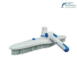 La nouvelle <span class=keywords><strong>brosse</strong></span> de nettoyage de <span class=keywords><strong>piscine</strong></span> de type <span class=keywords><strong>filtre</strong></span> en plastique avec poignée à boucle à bouton absorbe la saleté du fond et des murs de la <span class=keywords><strong>piscine</strong></span> - Product Image 2