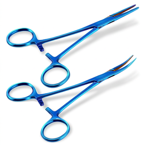 Pinzas Hemostáticas Manuales Duraderas, Curvas y Rectas, con Acabado Plateado, Certificadas por MOL para Uso Médico y Aficionados - Product Image 1