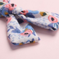 Barrette à cheveux style européen et américain avec nœud floral : Accessoires pour filles pour festivals/séances photo, combinaison de 3 couleurs, environ 5 cm de taille